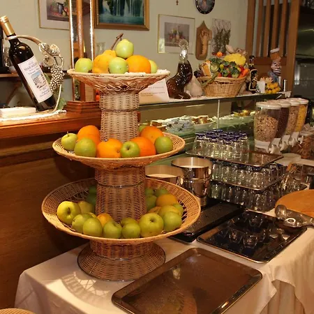 Hotel Makarska 호텔 마카르스카