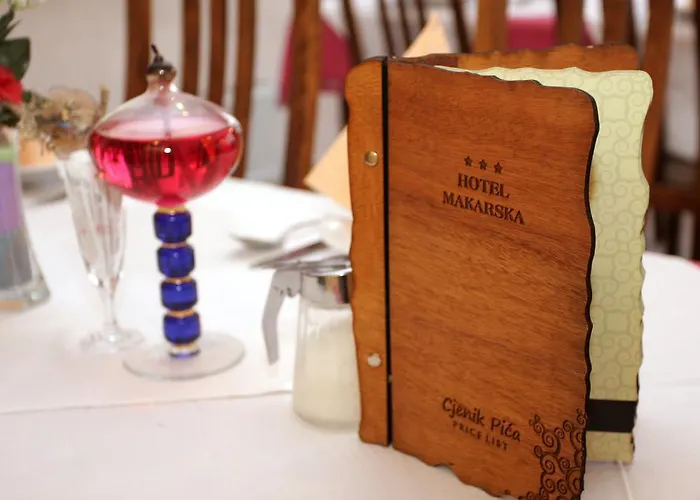 Hotel Makarska מלון